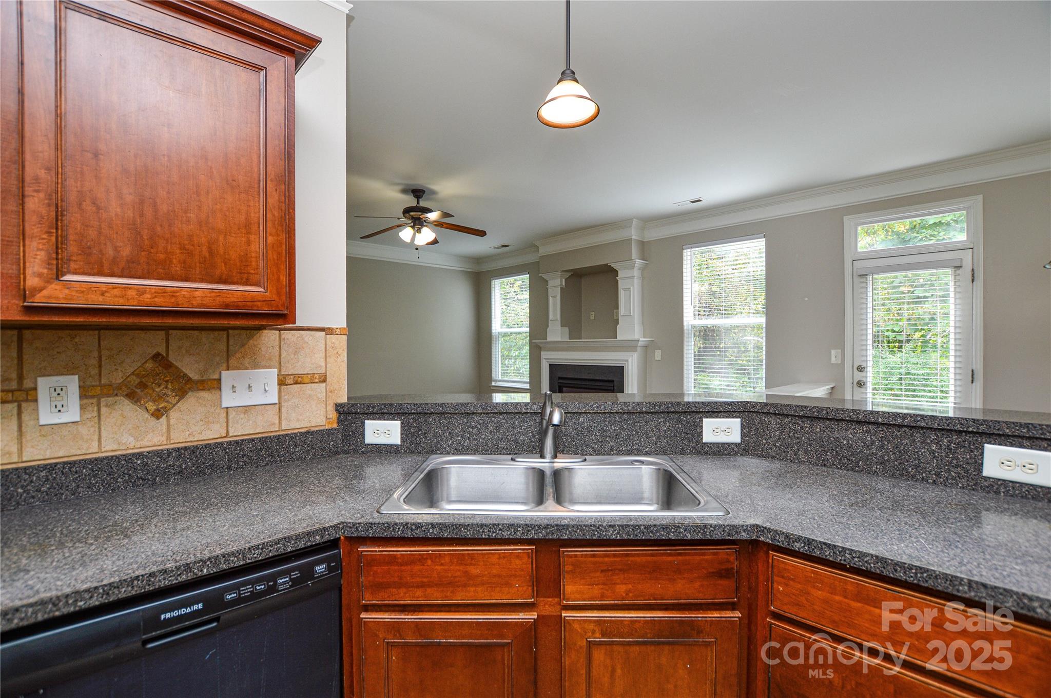 8257 Weeping Fig Lane Charlotte NC 28215