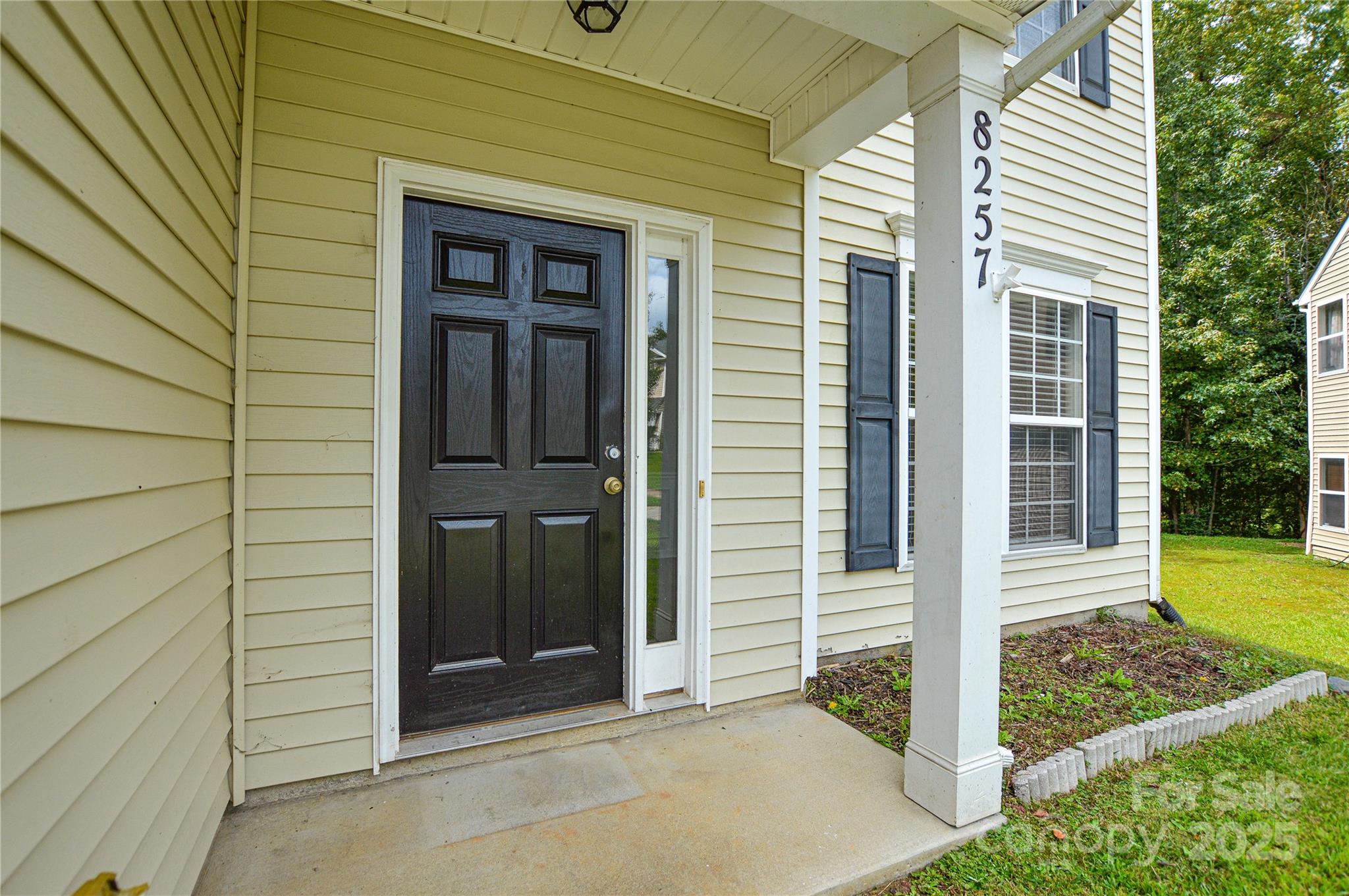 8257 Weeping Fig Lane Charlotte NC 28215