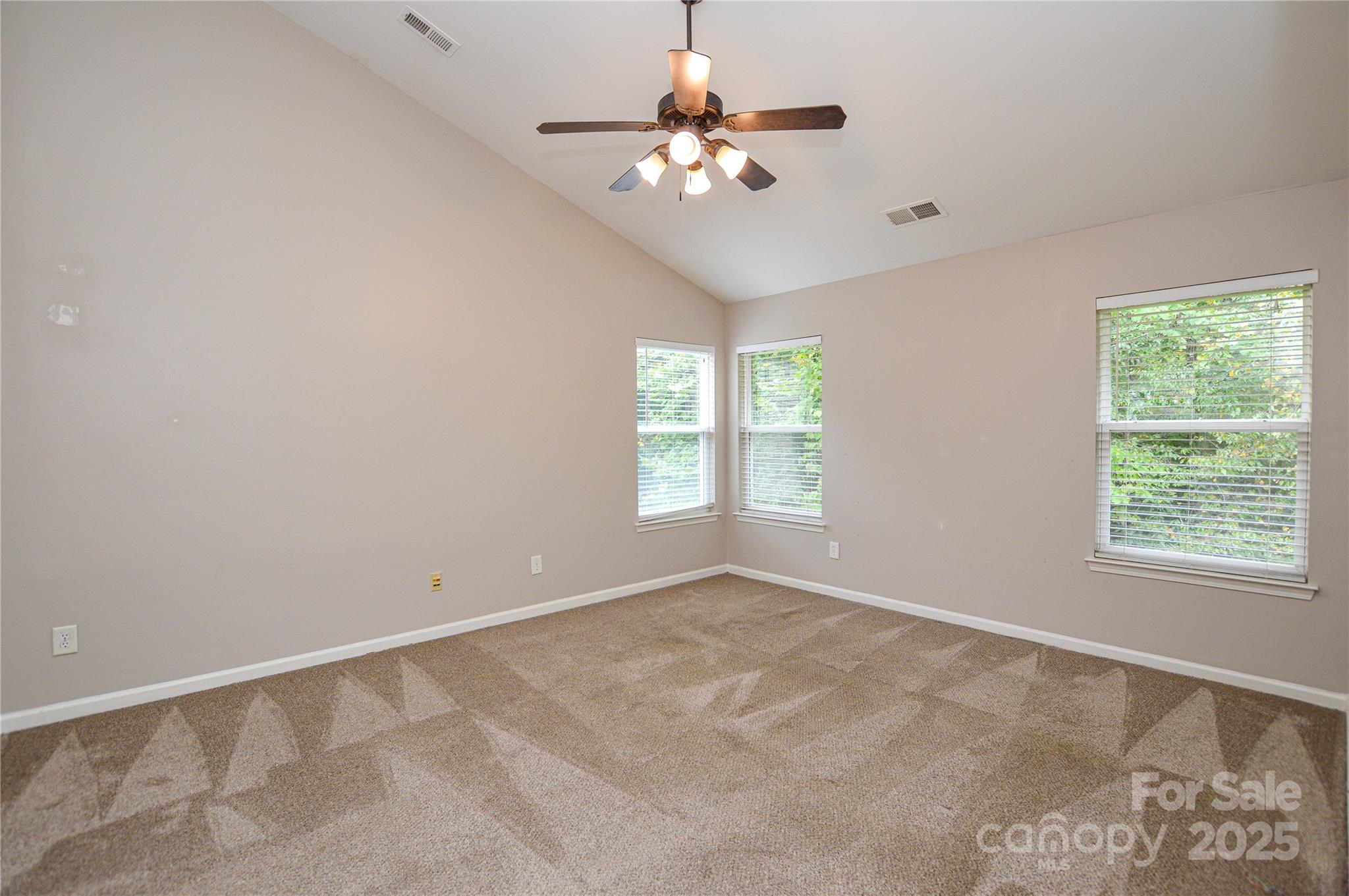 8257 Weeping Fig Lane Charlotte NC 28215