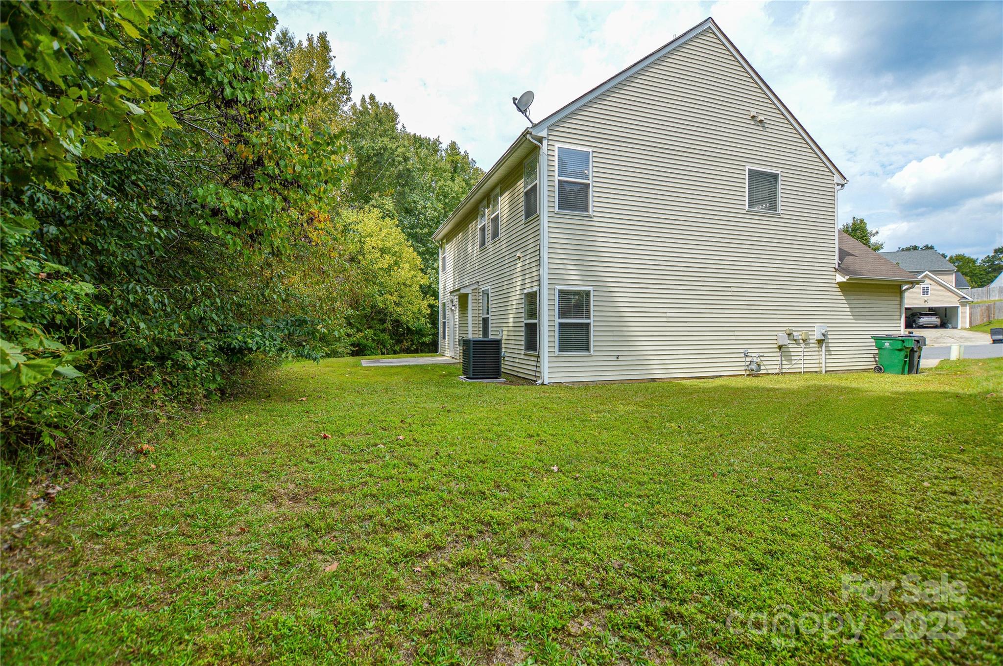 8257 Weeping Fig Lane Charlotte NC 28215