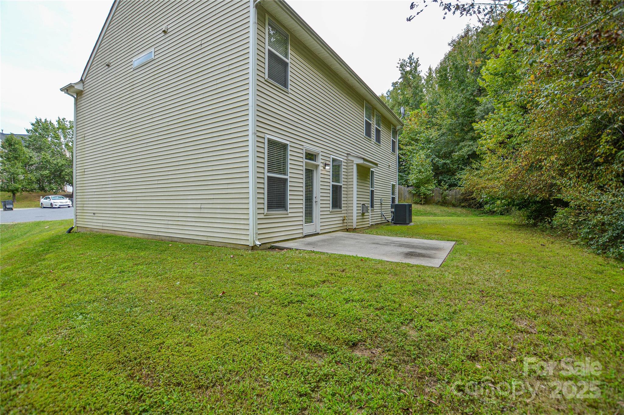 8257 Weeping Fig Lane Charlotte NC 28215