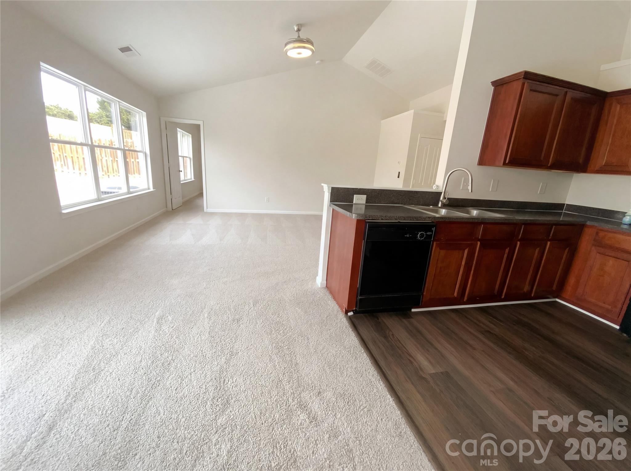 3727 Pimilico Trace Lane Charlotte NC 28216