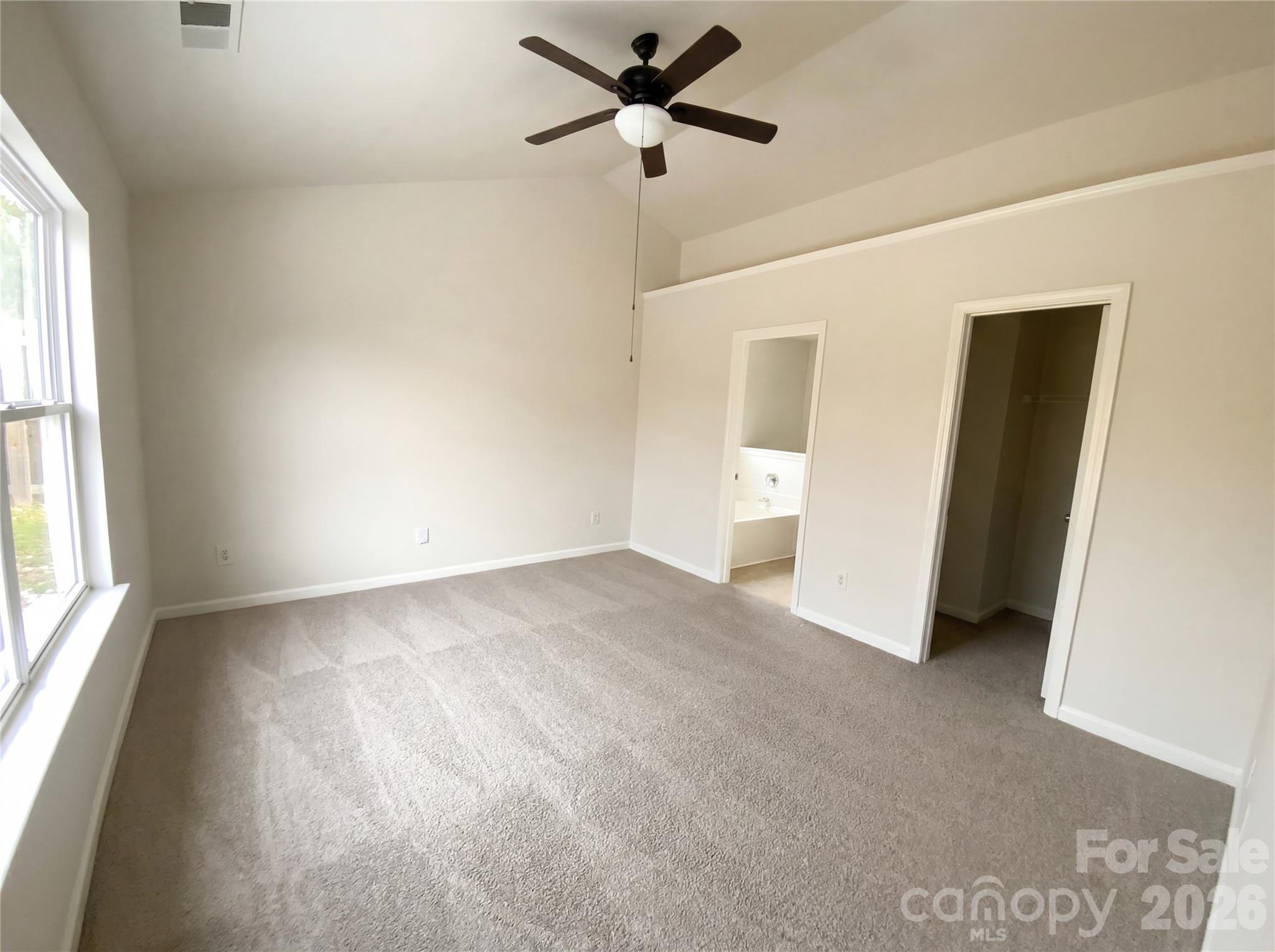 3727 Pimilico Trace Lane Charlotte NC 28216