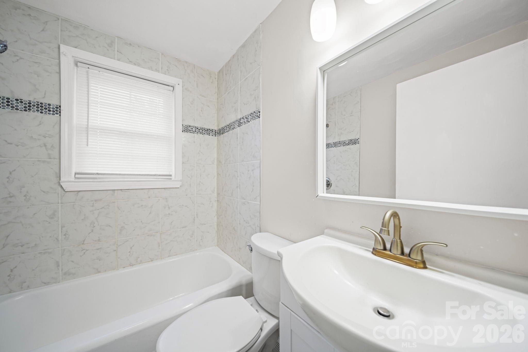 213 Crowell Avenue Albemarle NC 28001