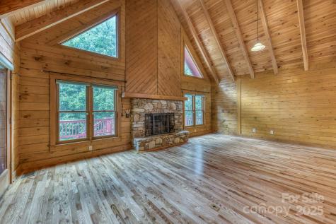 5023 Elk Park Highway Elk Park NC 28622