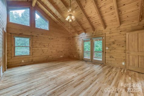 5023 Elk Park Highway Elk Park NC 28622