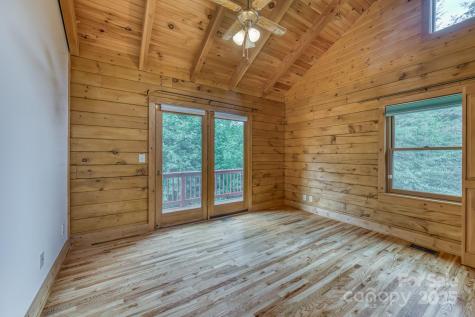 5023 Elk Park Highway Elk Park NC 28622