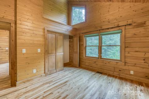 5023 Elk Park Highway Elk Park NC 28622