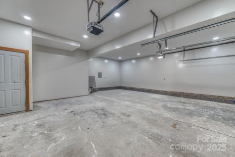 5023 Elk Park Highway Elk Park NC 28622