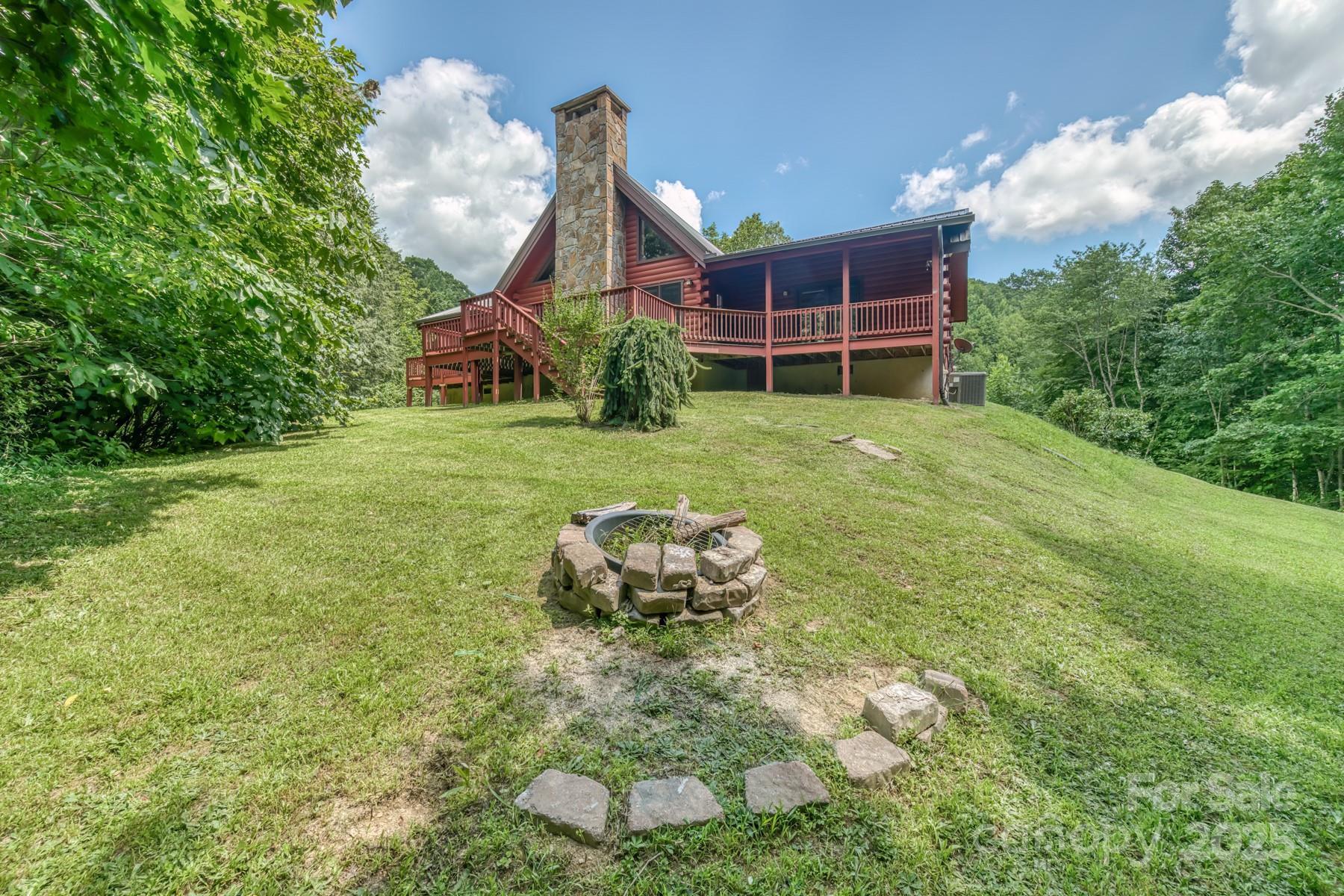 5023 Elk Park Highway Elk Park NC 28622