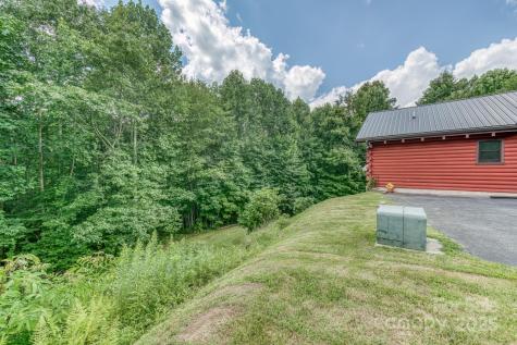 5023 Elk Park Highway Elk Park NC 28622