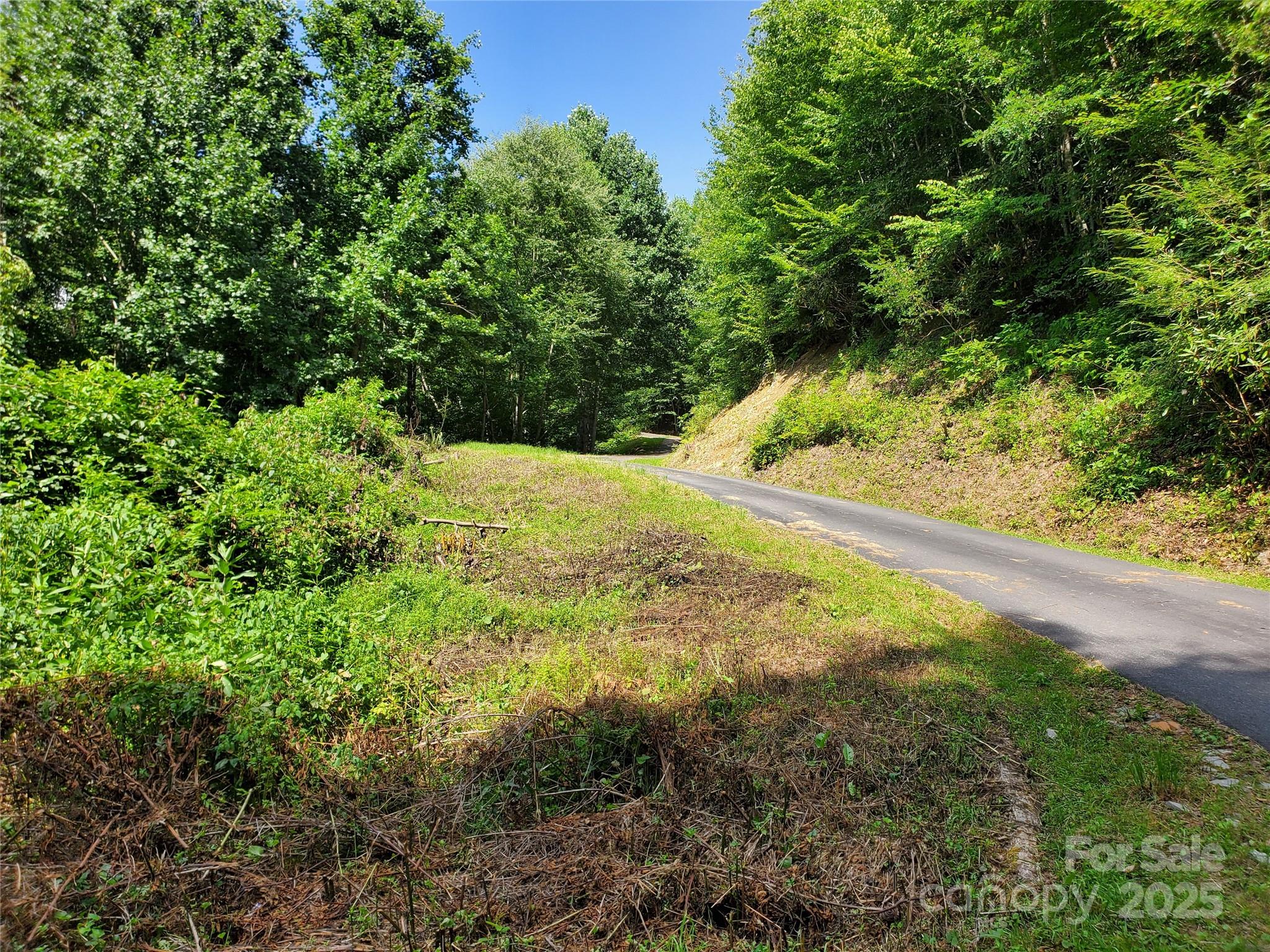 5023 Elk Park Highway Elk Park NC 28622