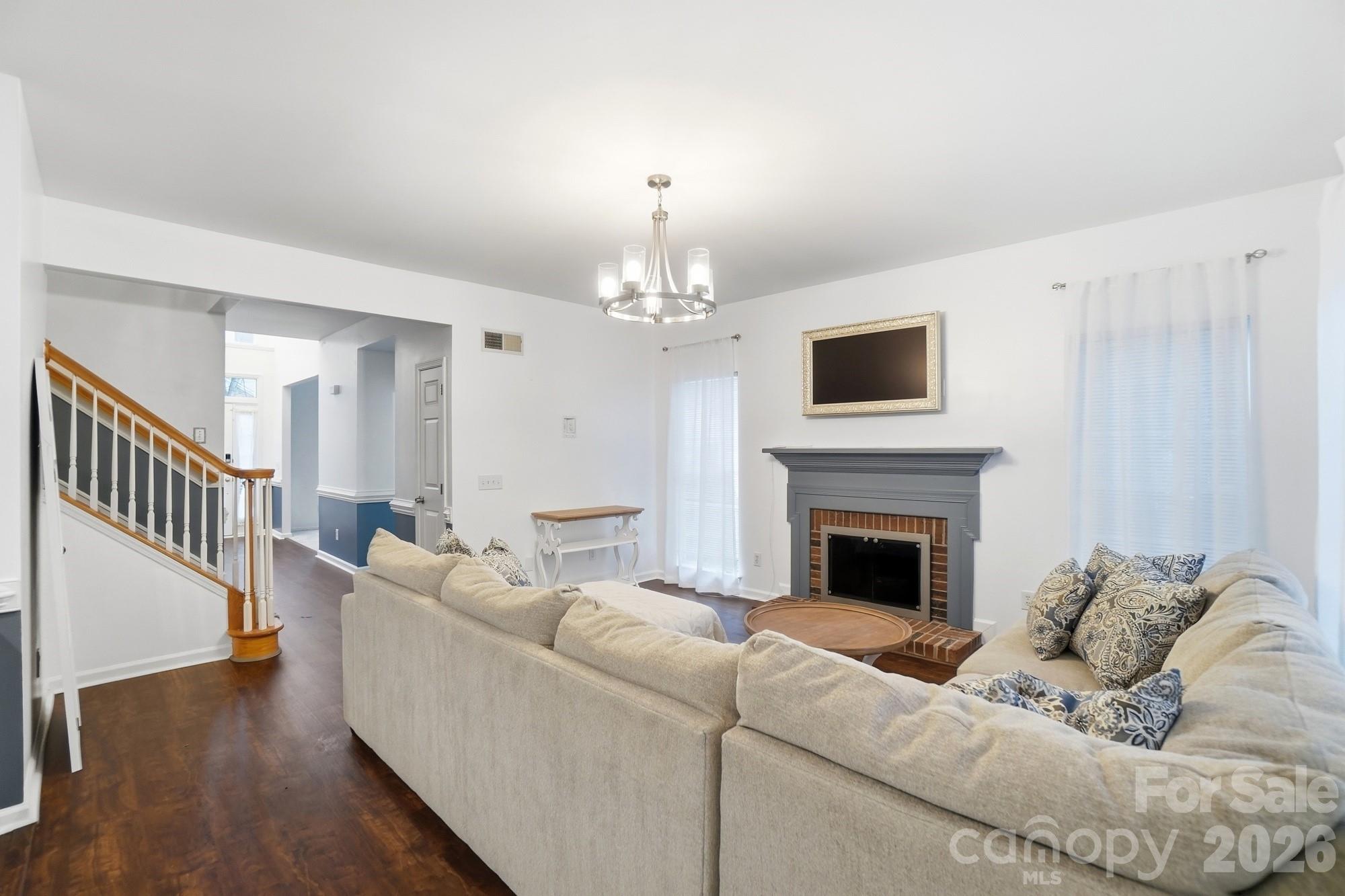 8725 Londonshire Drive Charlotte NC 28216