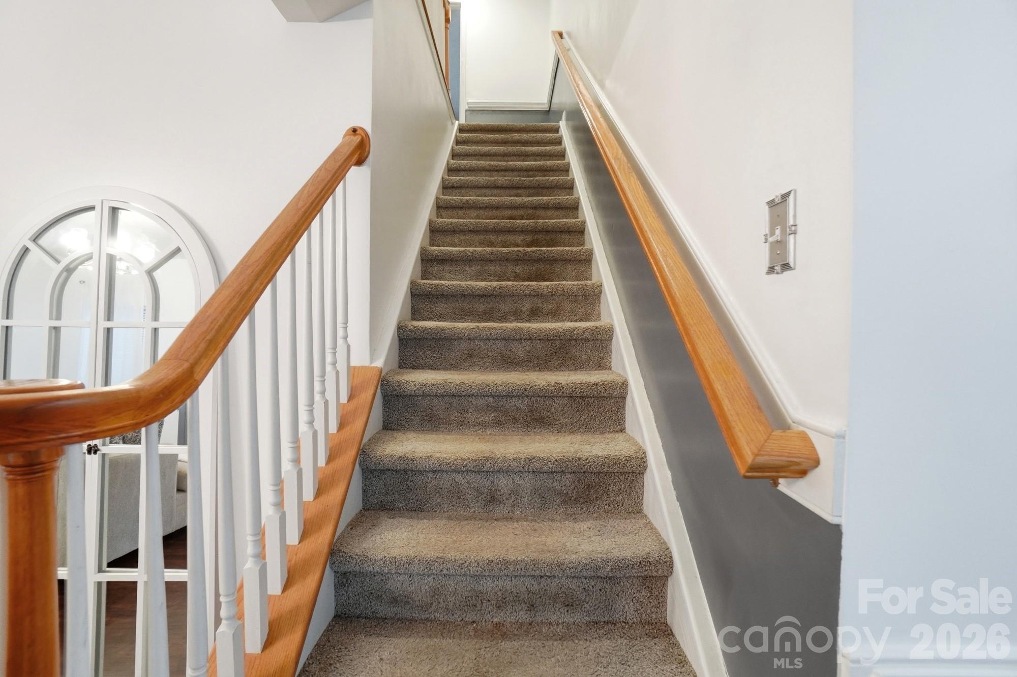8725 Londonshire Drive Charlotte NC 28216