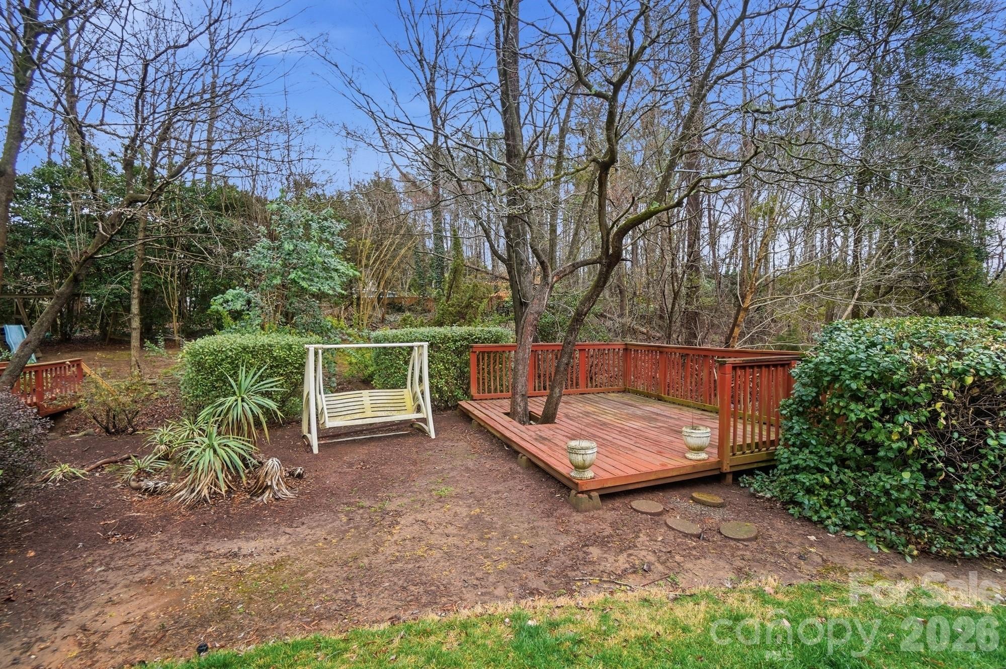 8725 Londonshire Drive Charlotte NC 28216