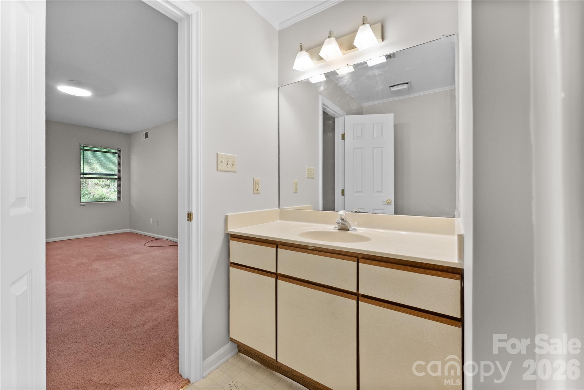 4102 Dominic Lane Asheville NC 28805