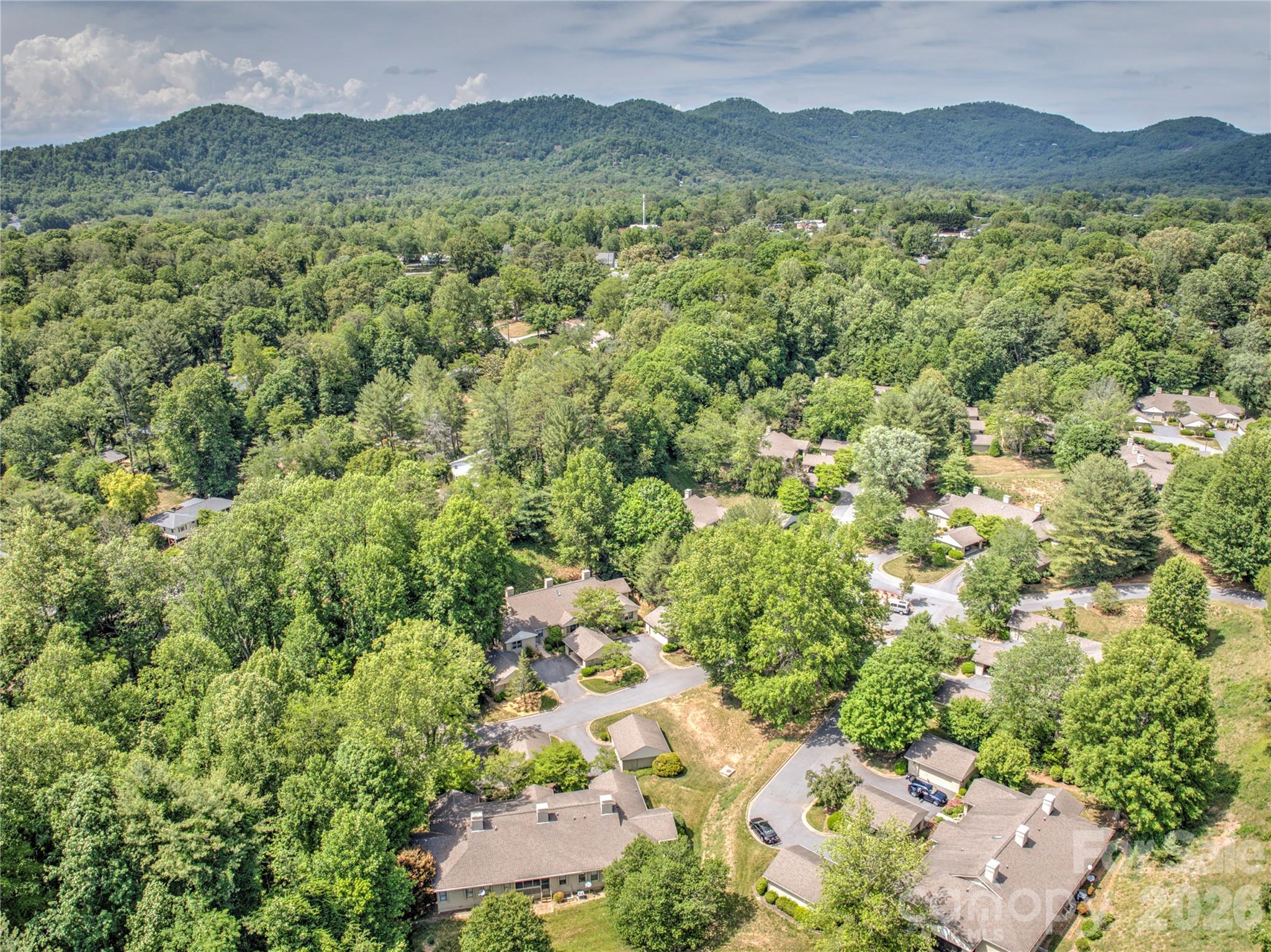 4102 Dominic Lane Asheville NC 28805