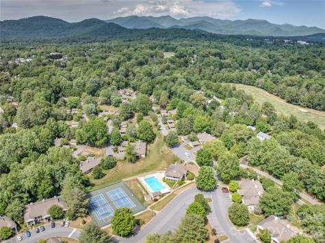 4102 Dominic Lane Asheville NC 28805