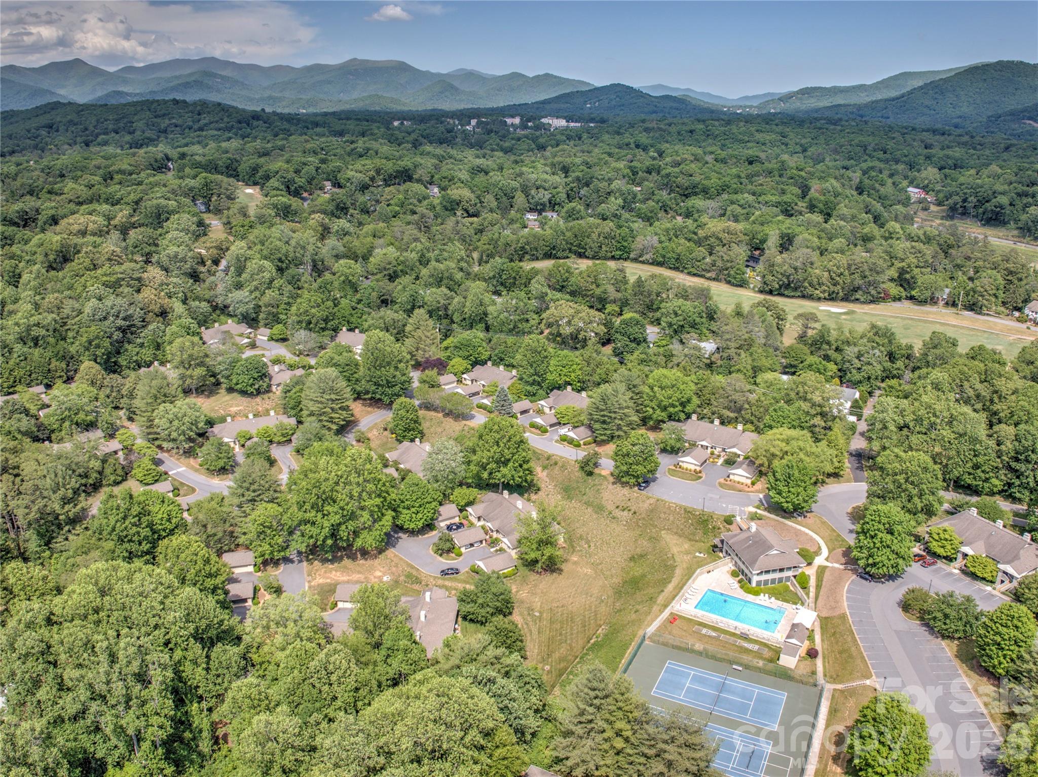 4102 Dominic Lane Asheville NC 28805