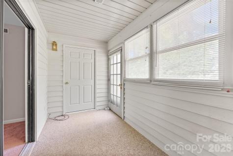 4102 Dominic Lane Asheville NC 28805