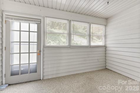 4102 Dominic Lane Asheville NC 28805