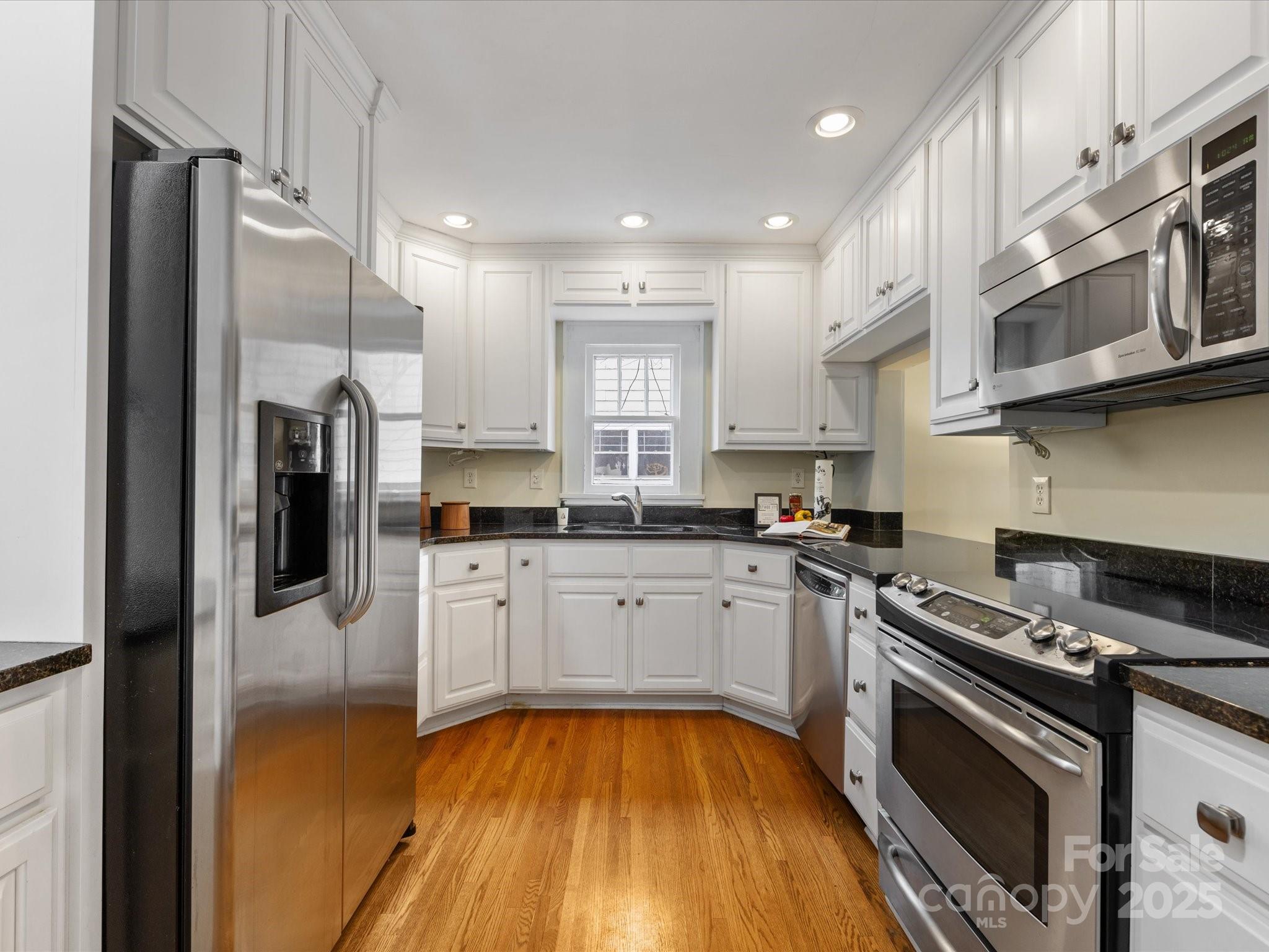 2132 Chesterfield Avenue Charlotte NC 28205