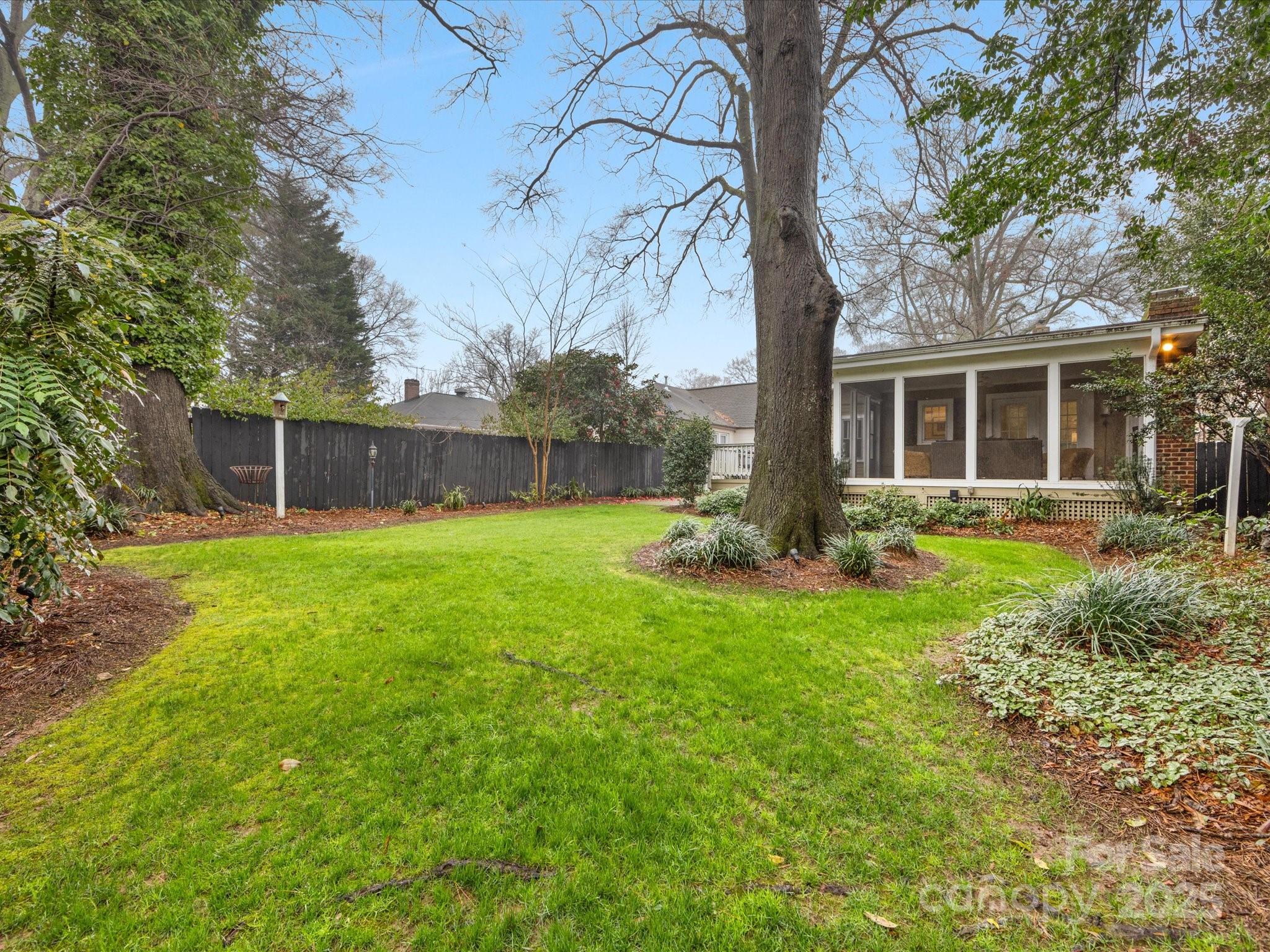 2132 Chesterfield Avenue Charlotte NC 28205