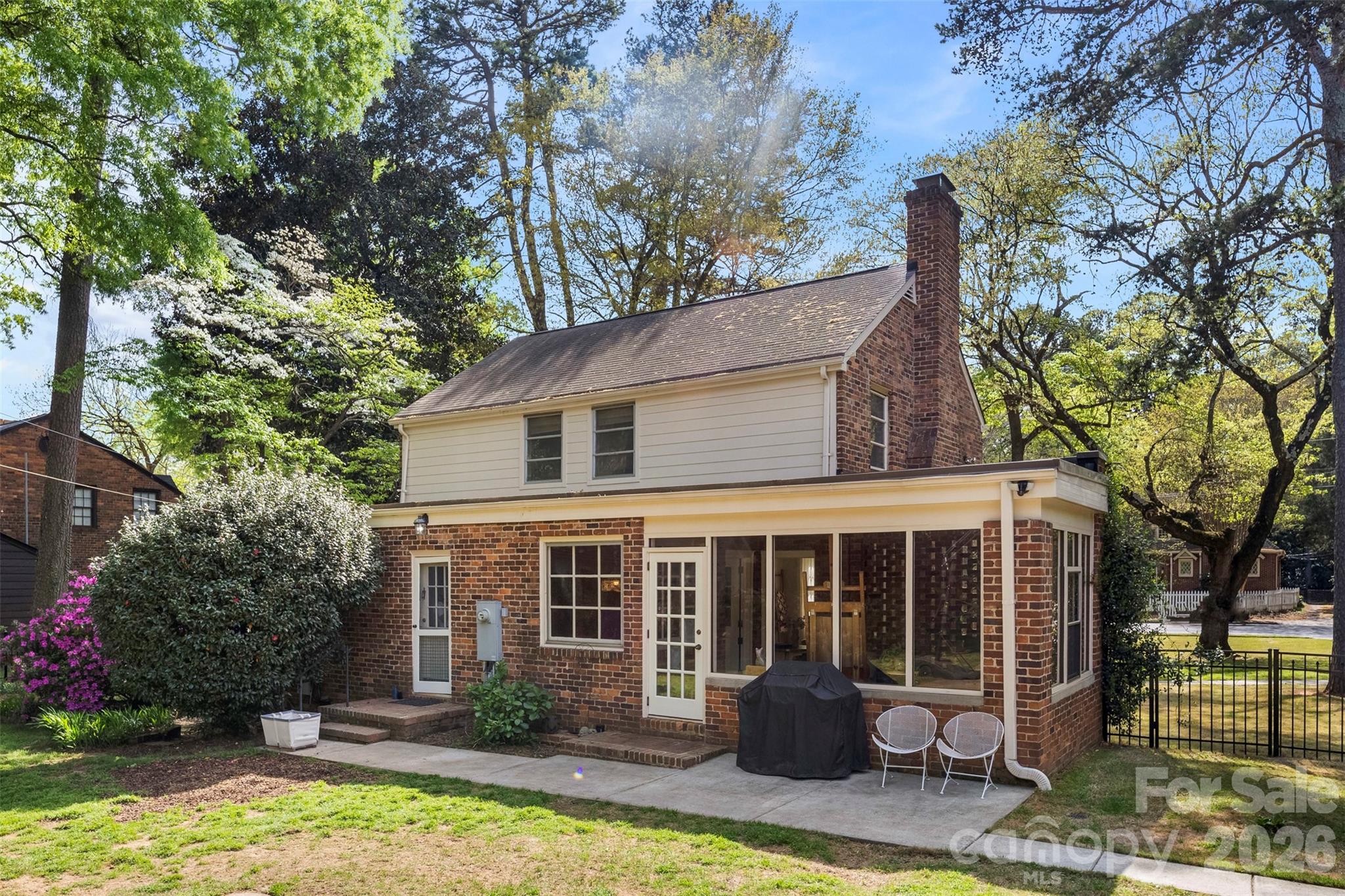 1519 Providence Road Charlotte NC 28207