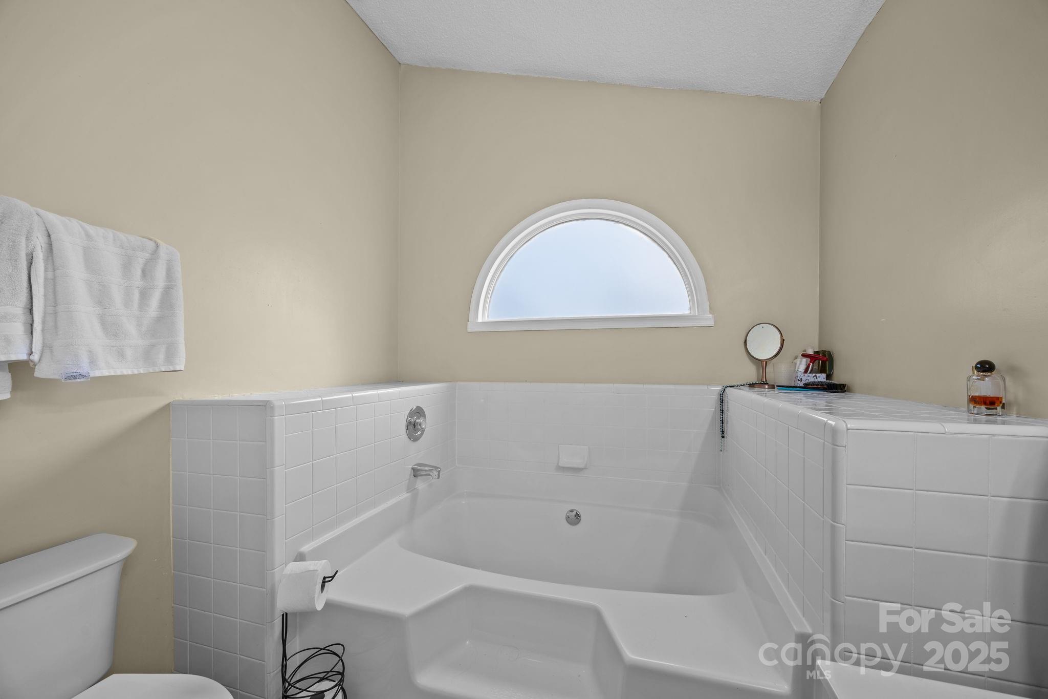 705 Woodhill Drive Fletcher NC 28732