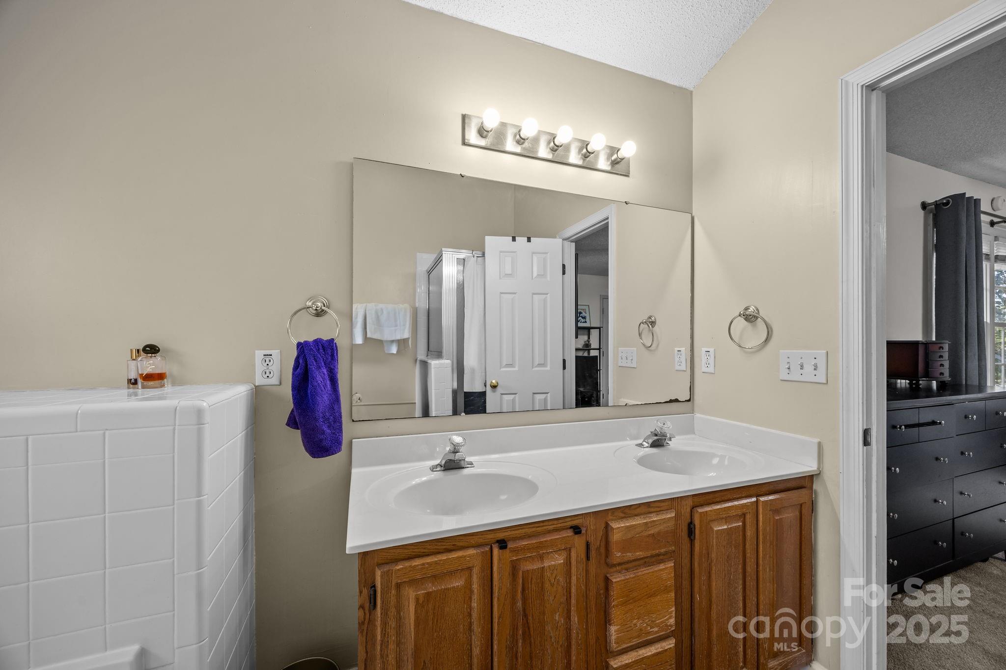 705 Woodhill Drive Fletcher NC 28732