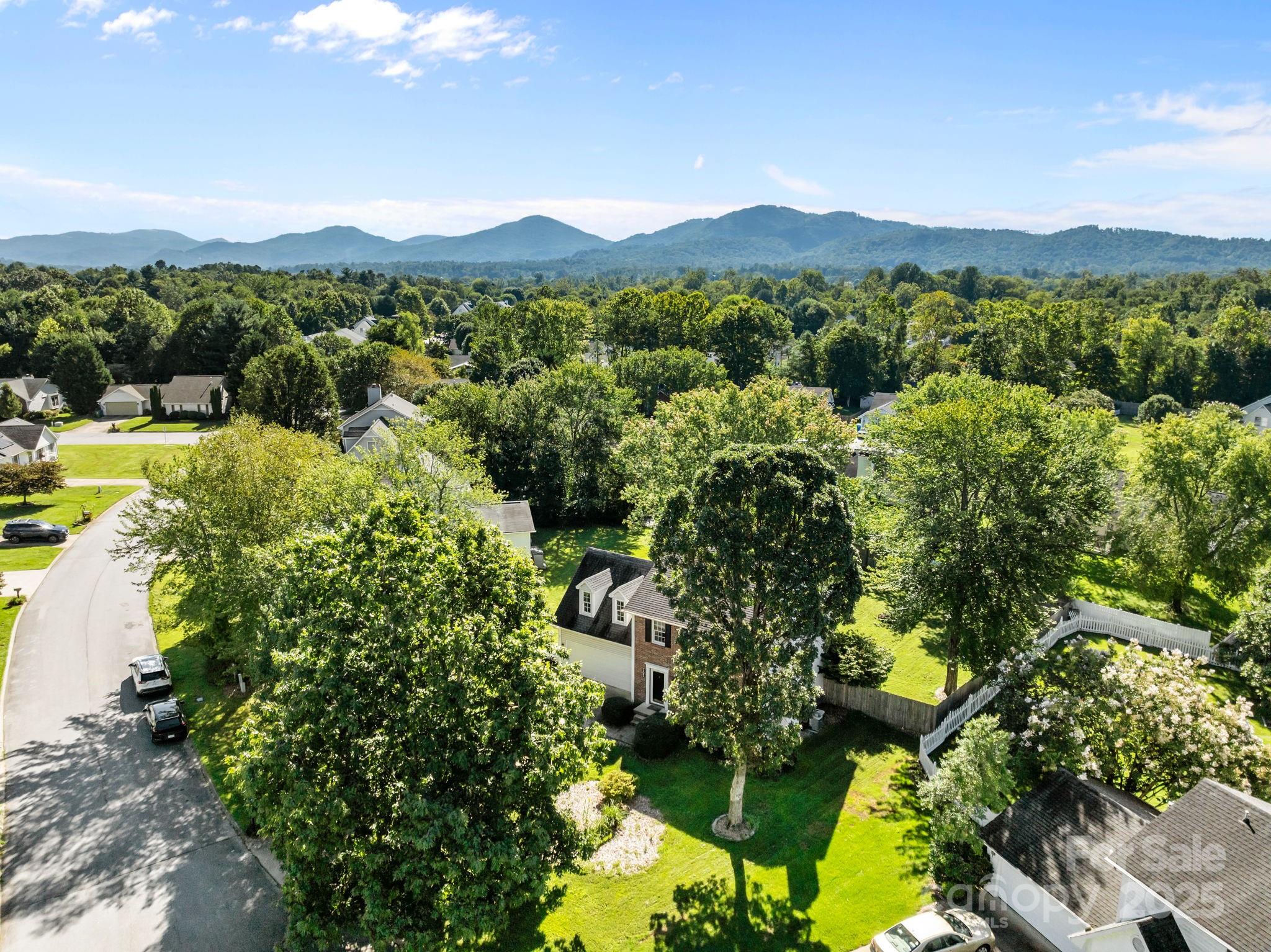 705 Woodhill Drive Fletcher NC 28732