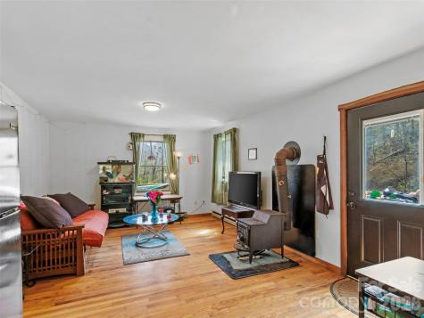 183 Stoney Fork Road Barnardsville NC 28709
