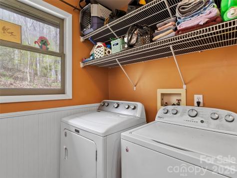 183 Stoney Fork Road Barnardsville NC 28709