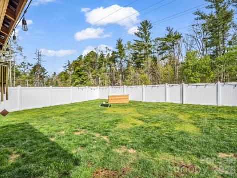 383 Fox Cove Road Hendersonville NC 28792