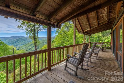 236 Dove Drive Maggie Valley NC 28751