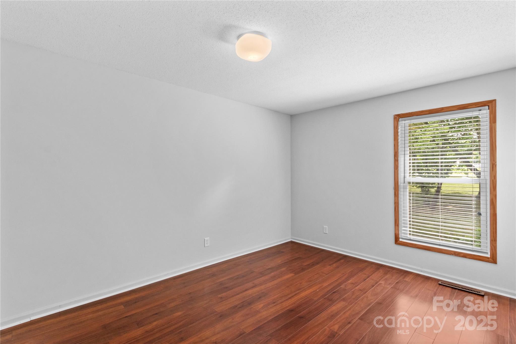296 Hicks Creek Road Troutman NC 28166