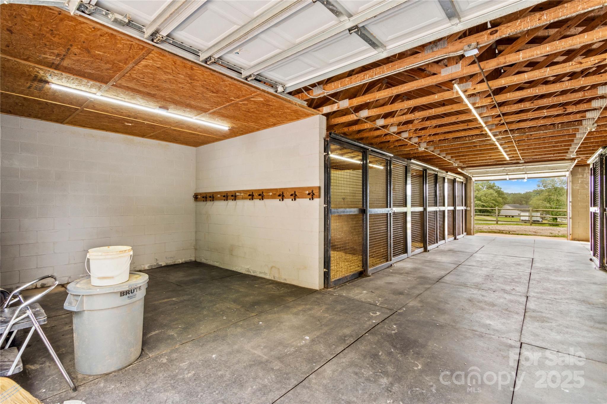 296 Hicks Creek Road Troutman NC 28166