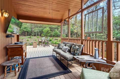 6 Orchard Knob Lane Black Mountain NC 28711