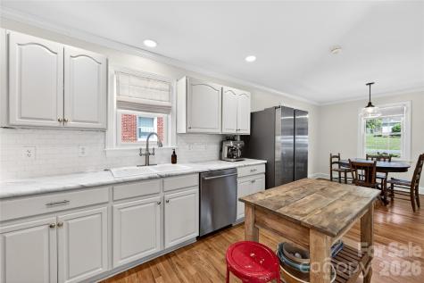3910 Admiral Avenue Charlotte NC 28205
