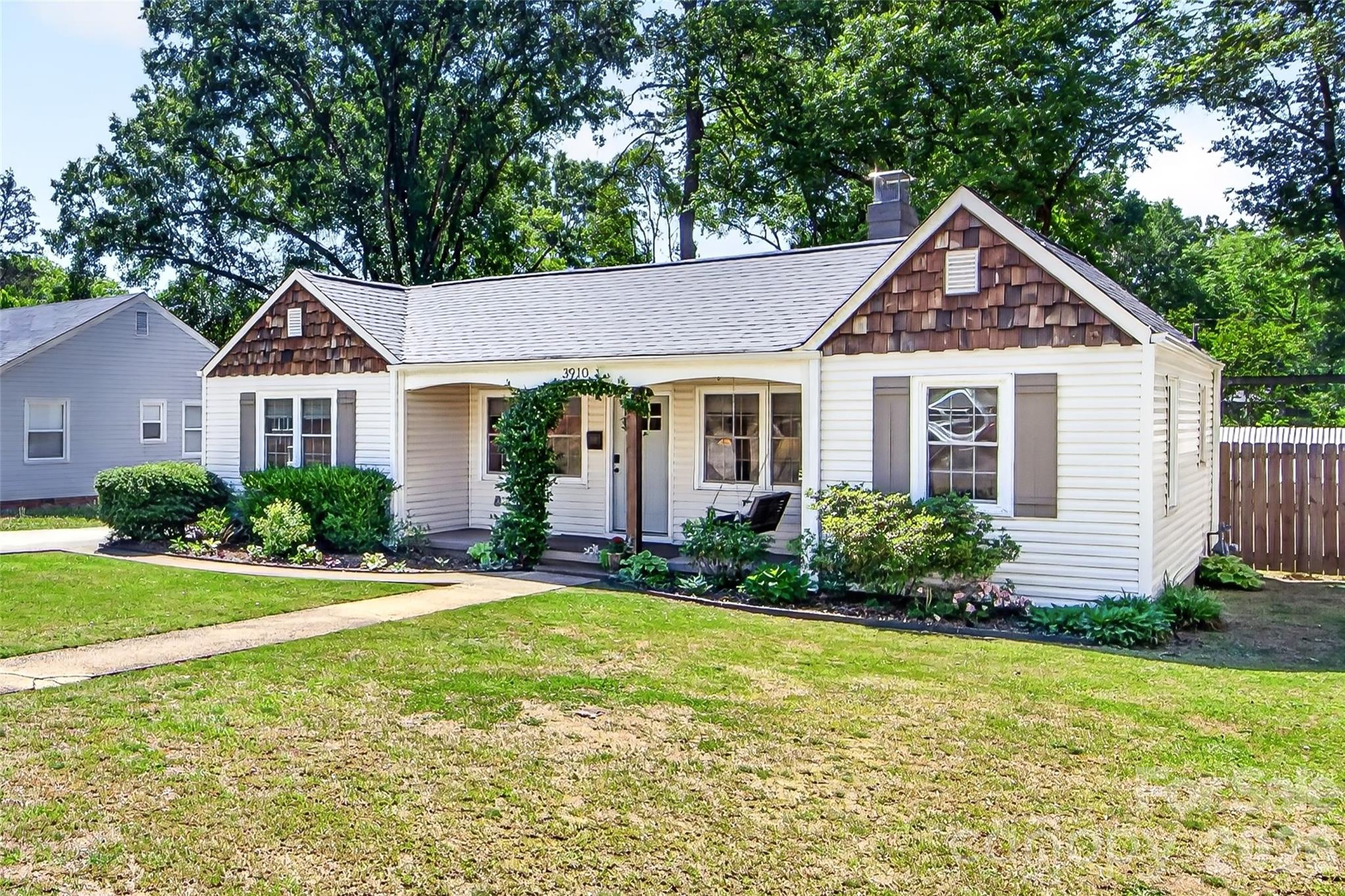 3910 Admiral Avenue Charlotte NC 28205