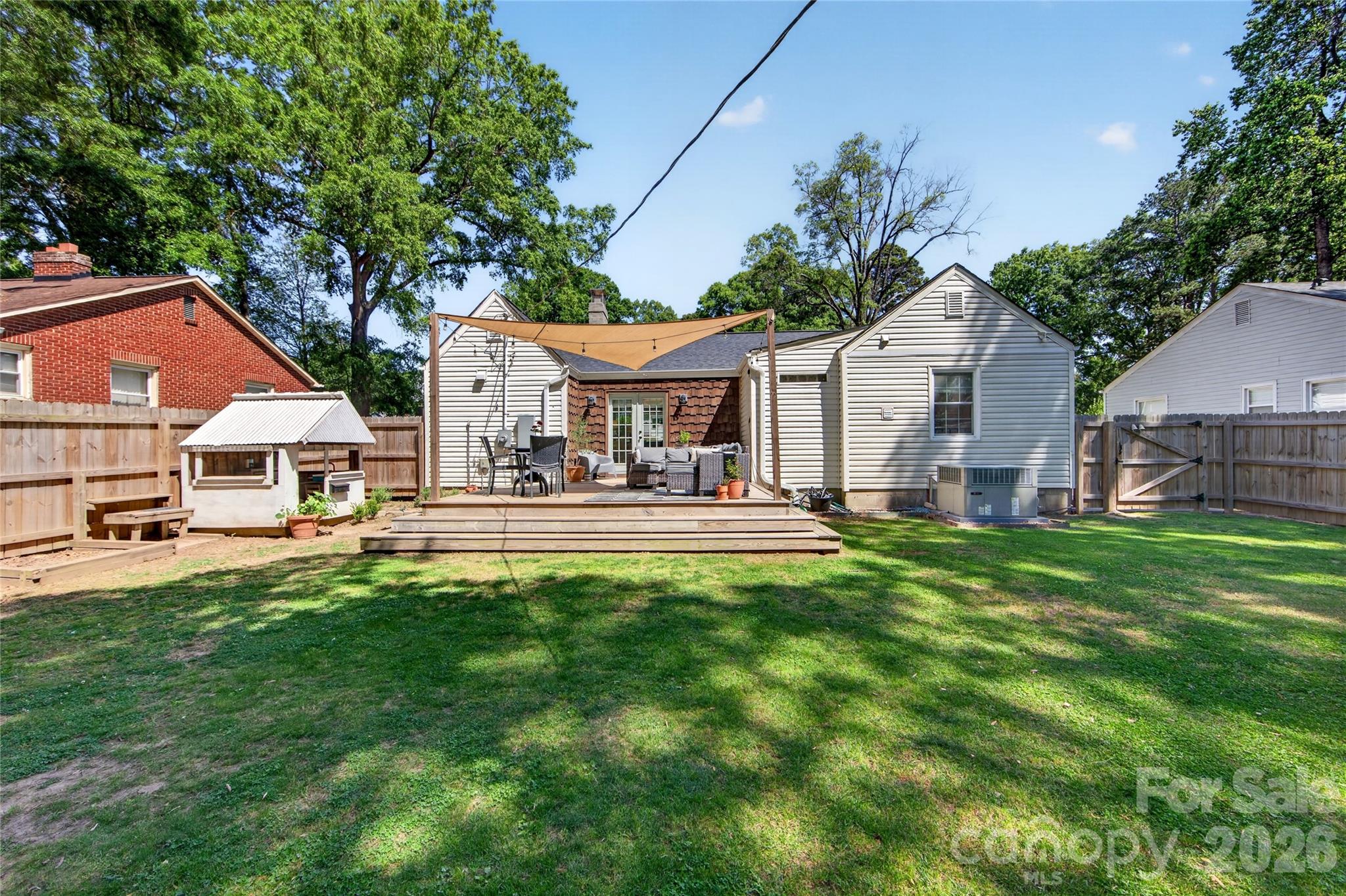 3910 Admiral Avenue Charlotte NC 28205