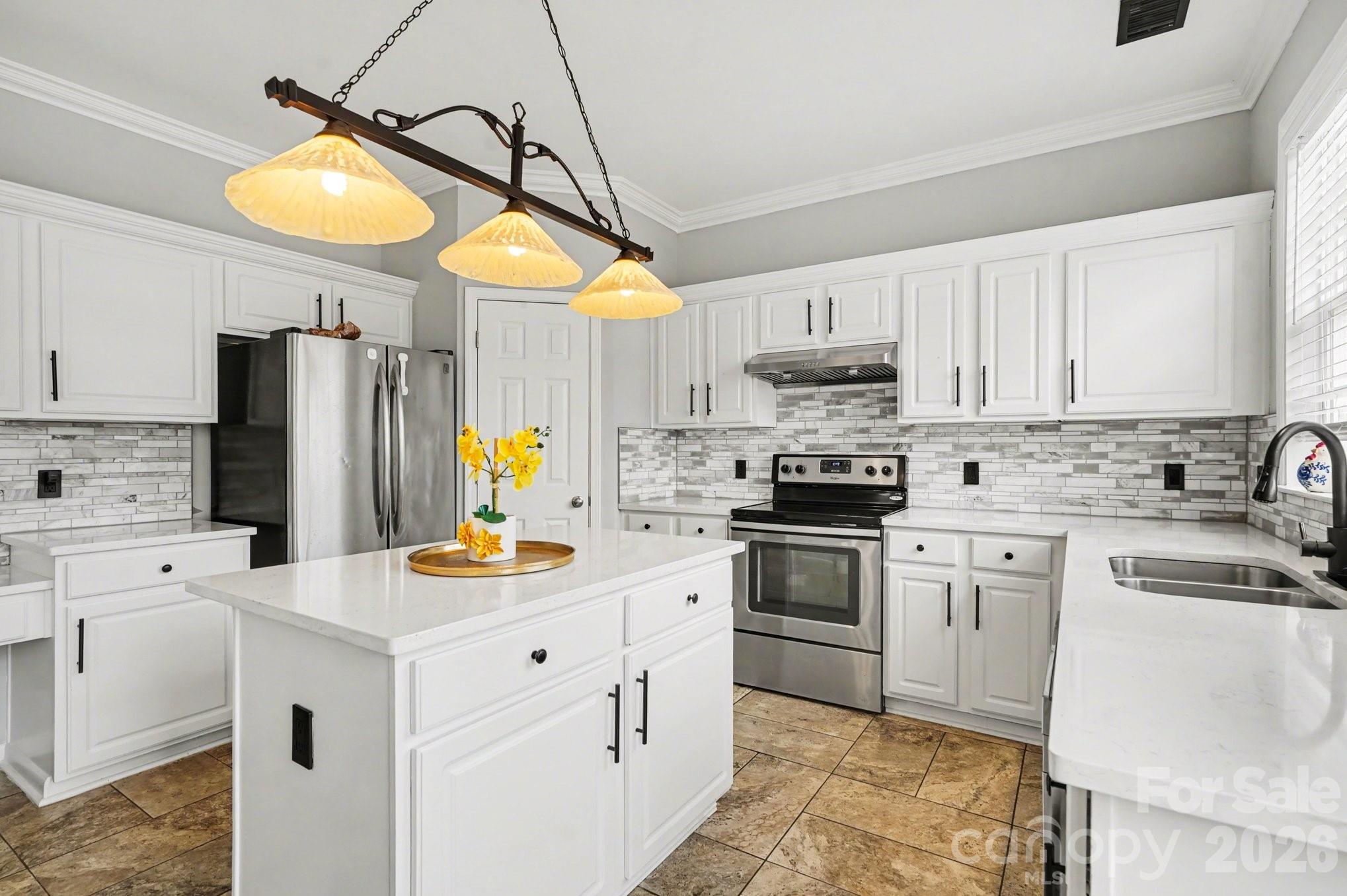 8727 Fieldcroft Drive Charlotte NC 28277