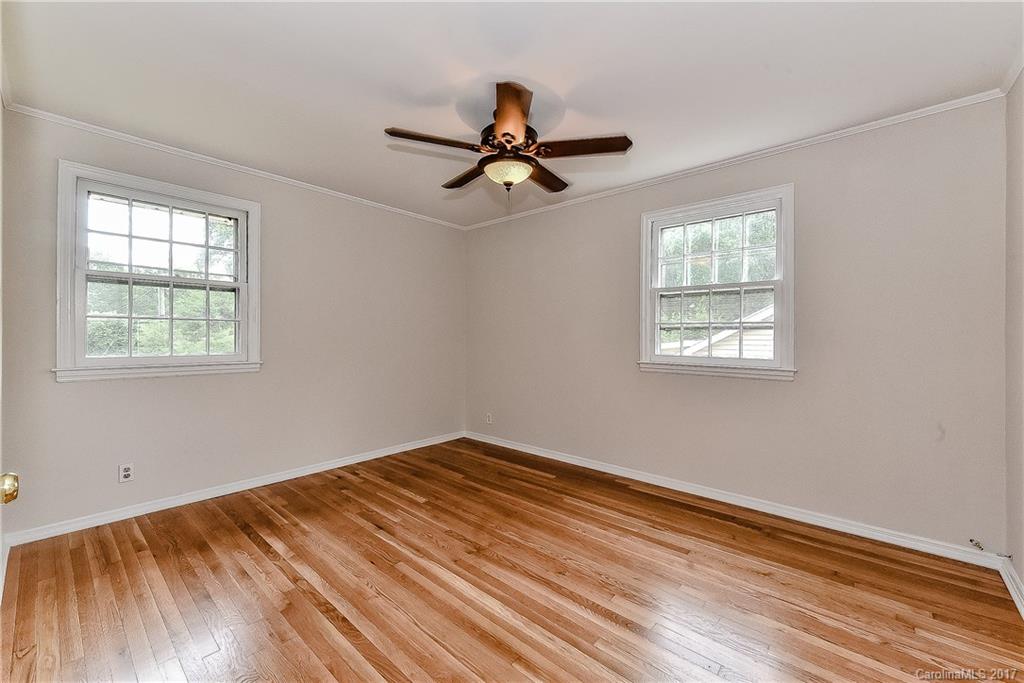 5026 White Oak Road Charlotte NC 28210