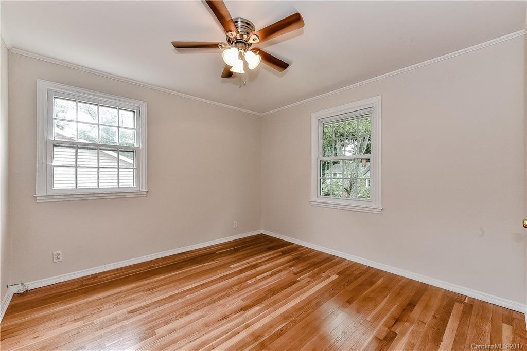 5026 White Oak Road Charlotte NC 28210