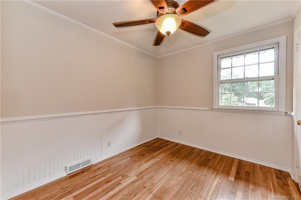 5026 White Oak Road Charlotte NC 28210