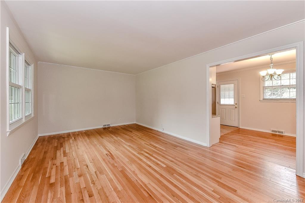 5026 White Oak Road Charlotte NC 28210