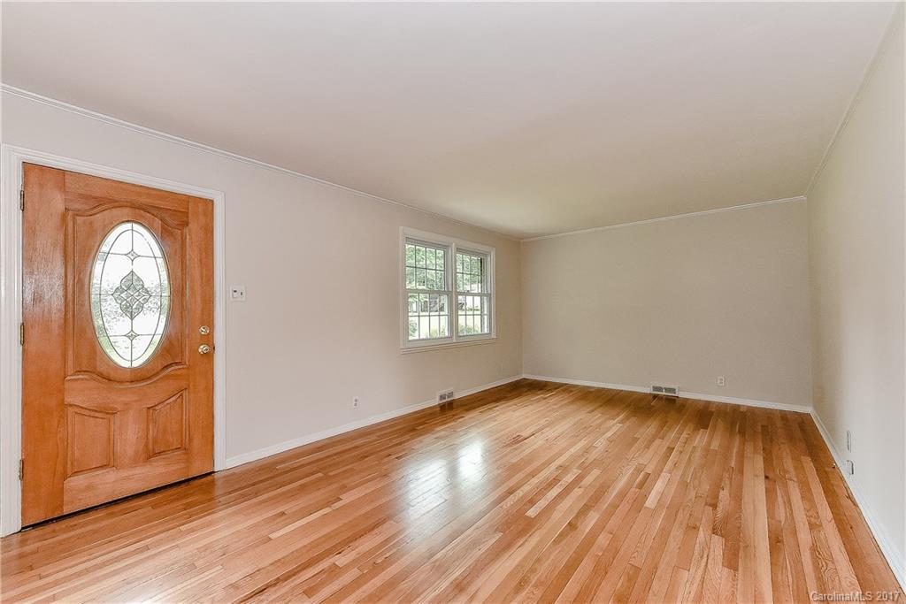 5026 White Oak Road Charlotte NC 28210