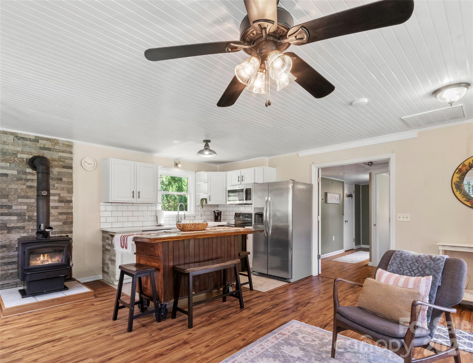 24 Baldridge Drive Burnsville NC 28714