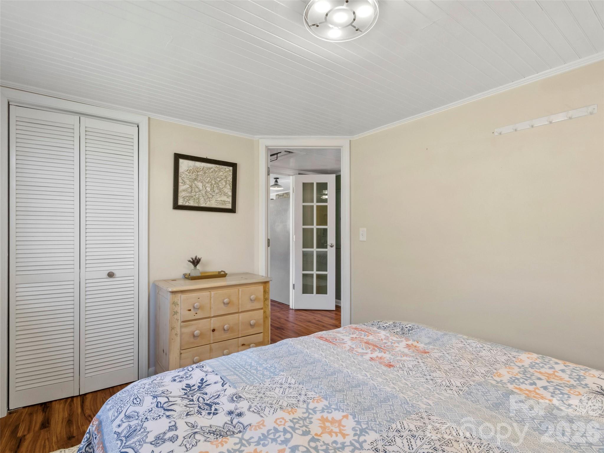 24 Baldridge Drive Burnsville NC 28714