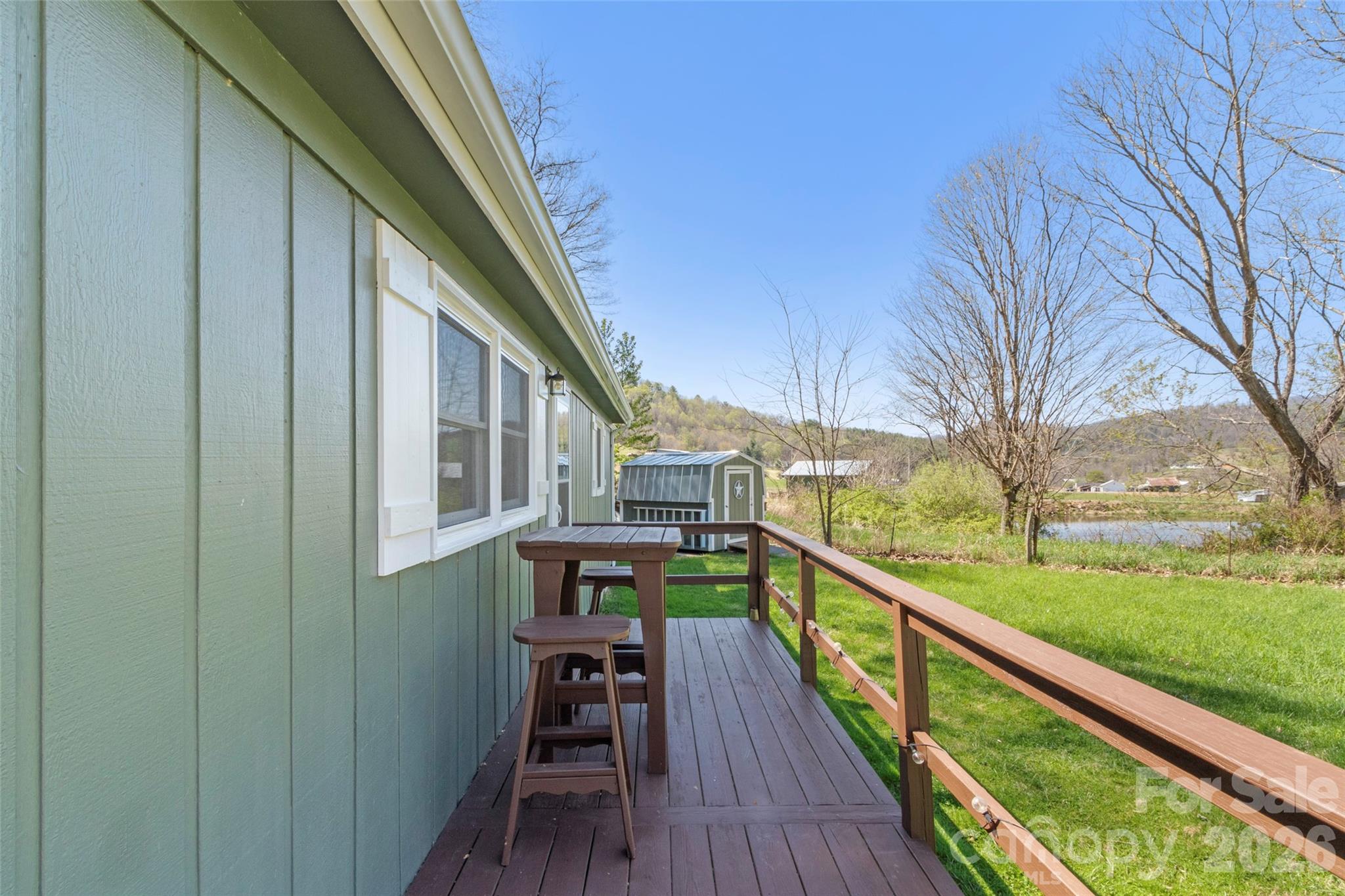 24 Baldridge Drive Burnsville NC 28714